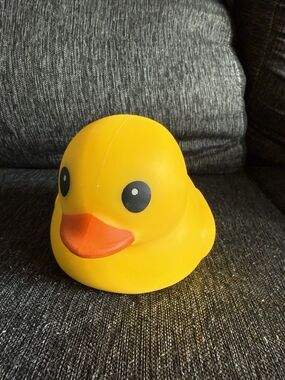 Sunny Days Laffy Quacks JUMBO Squishy Duck - BRAND NEW -VIRAL-